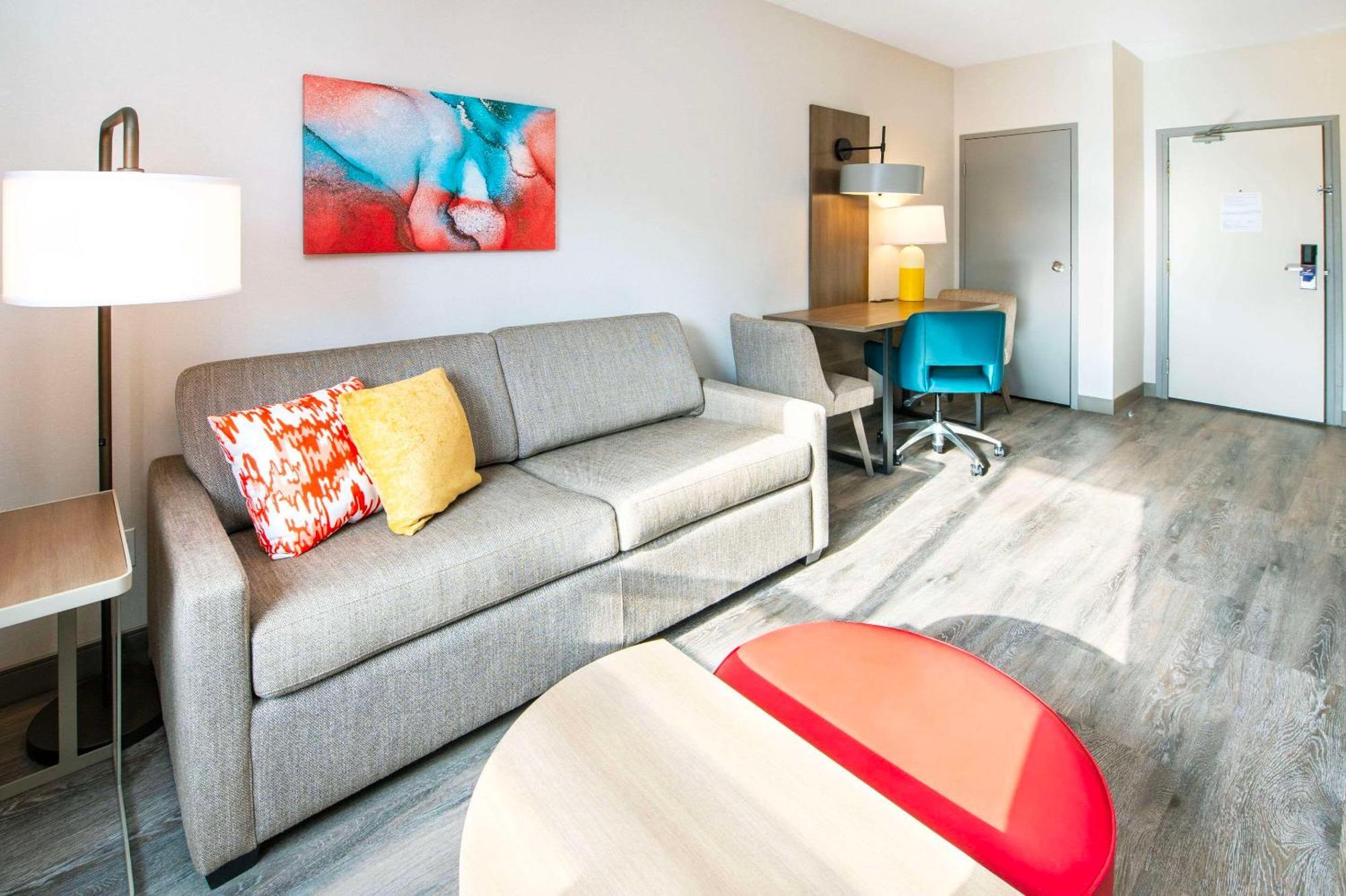 Comfort Suites Londen Buitenkant foto